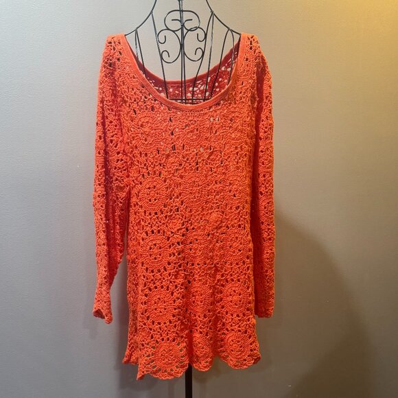 Boho crocheted tunic sweater - Picture 3 of 3